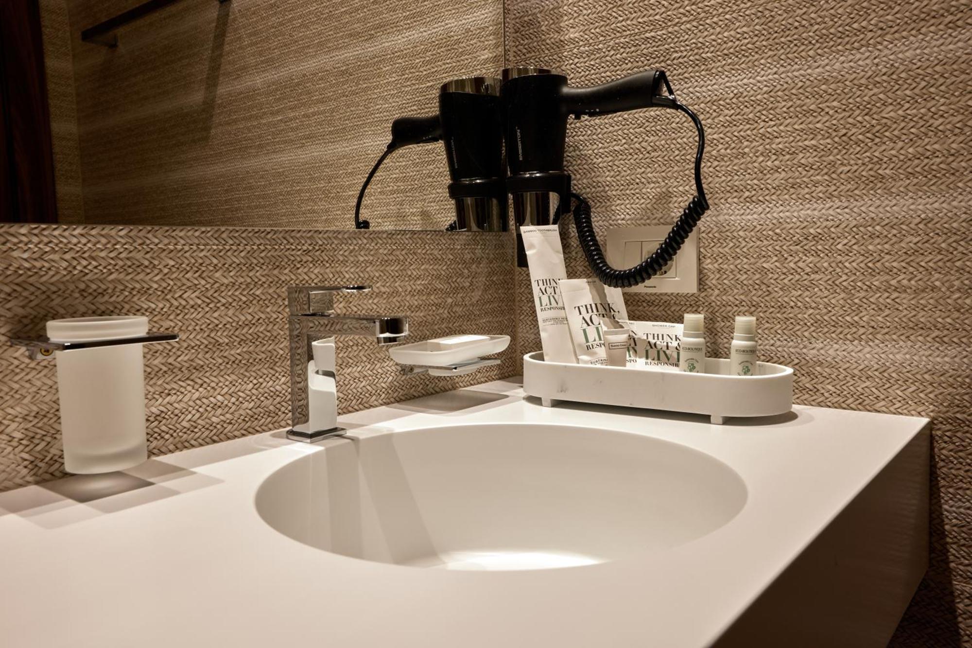 Valis Luxury Hotel Vlore Bilik gambar