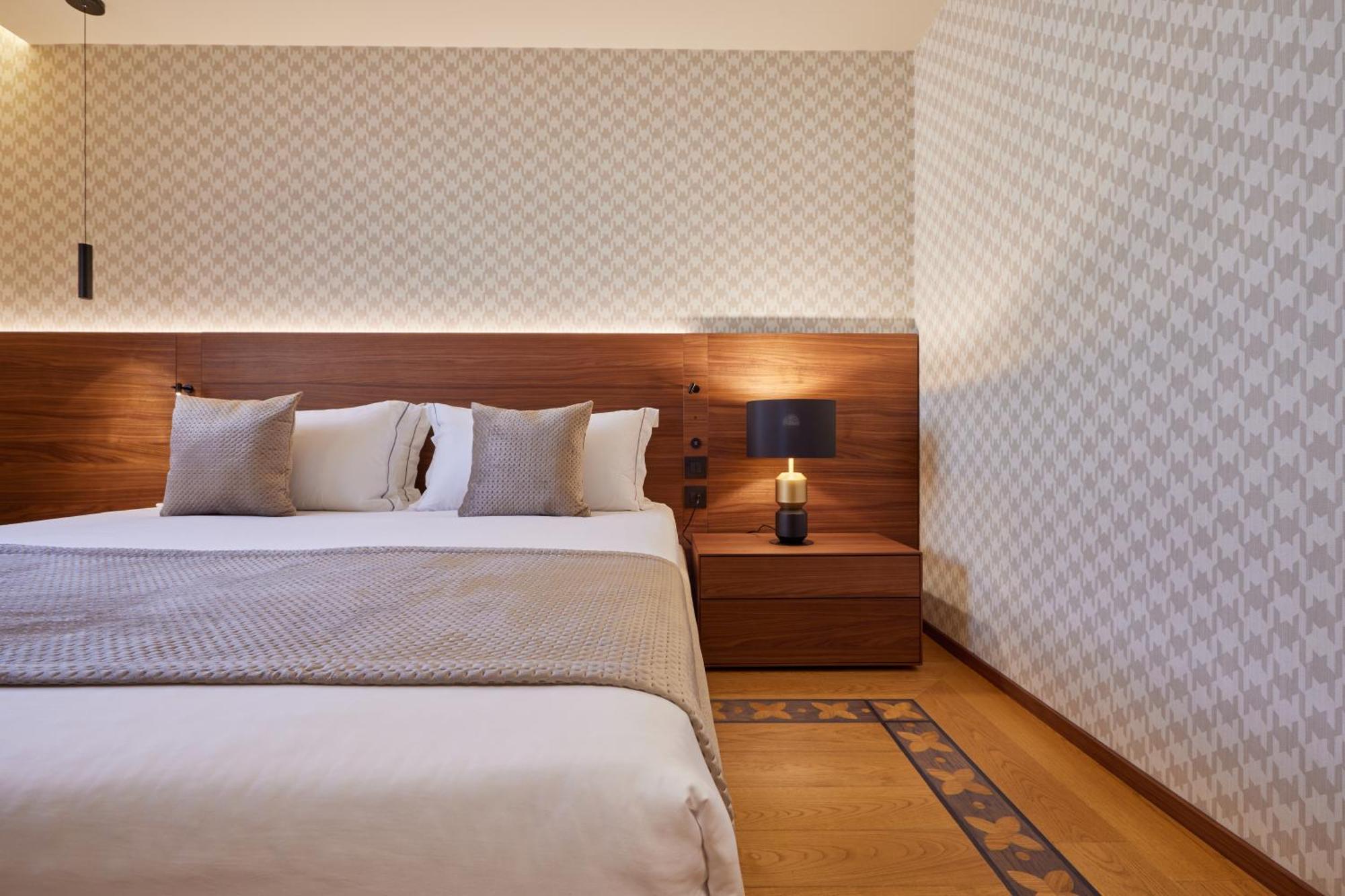 Valis Luxury Hotel Vlore Bilik gambar