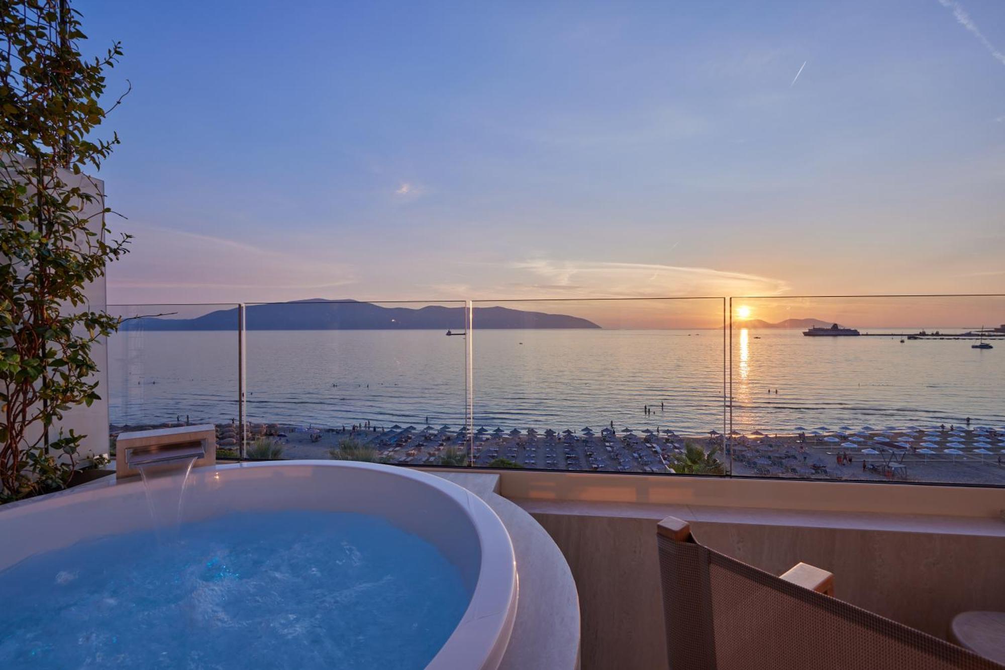 Valis Luxury Hotel Vlore Luaran gambar