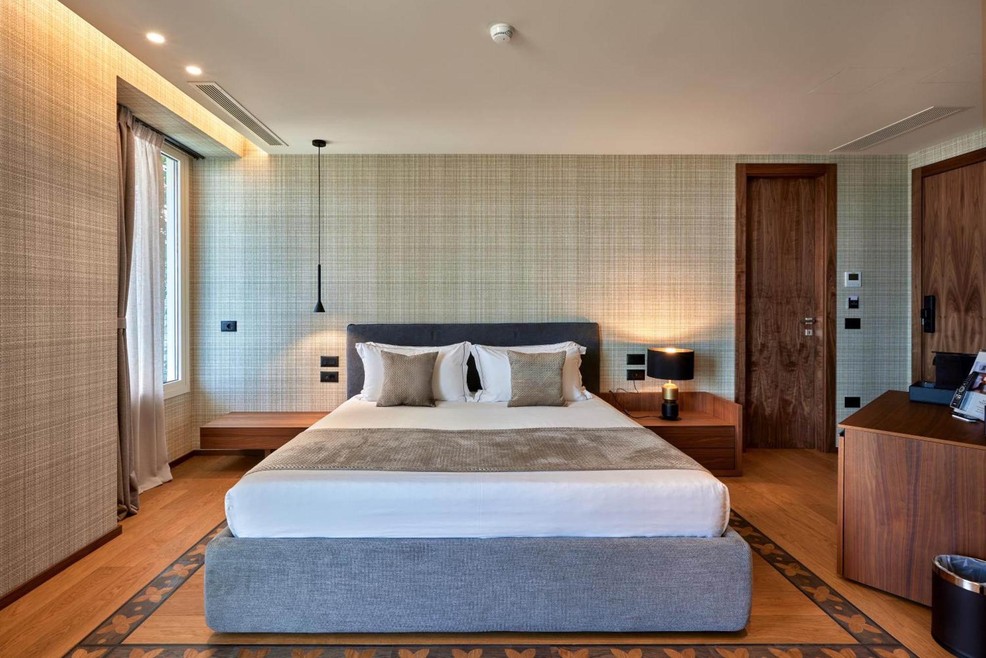 Valis Luxury Hotel Vlore Luaran gambar